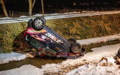 15.12.2019 - Fahrzeugabsturz mit Fahrerflucht - Doelsach